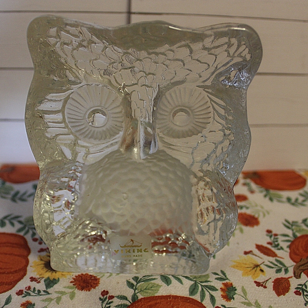 Vintage Viking Art Glass Crystal Owl